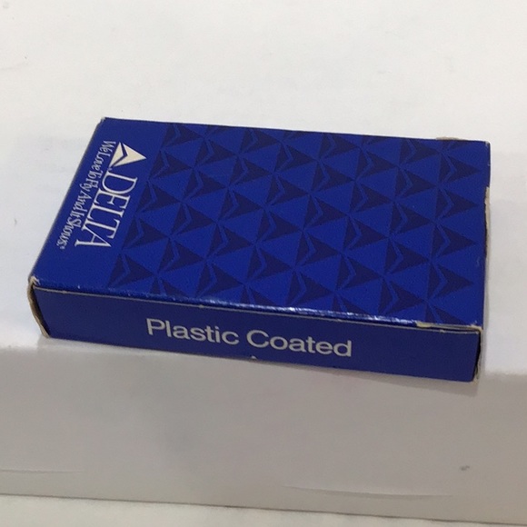 Factory Sealed Delta Airlines playing cards - Picture 4 of 5